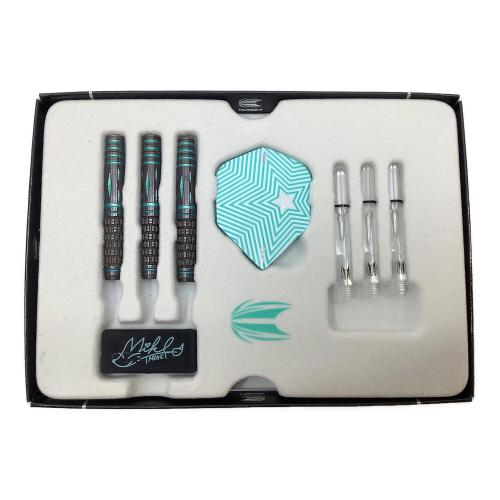 ダーツ 3×MIKURU SUZUKI THE MIRACLE BARRELS