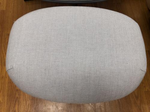 相合家具 (ソウゴウカグ) 1人掛けソファー ライトグレー オットマン付