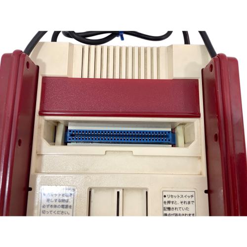 Nintendo (ニンテンドウ) ファミコン HVC-001｜トレファクONLINE