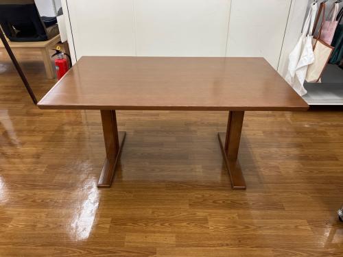 カリモク60 (カリモクロクマル) ダイニングテーブル ブラウン