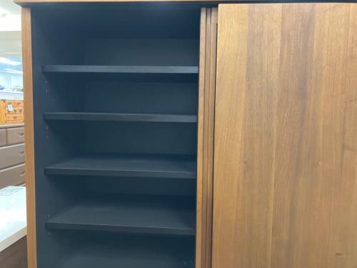 岡家具 (オカカグ) カップボード ブラウン オフタイム