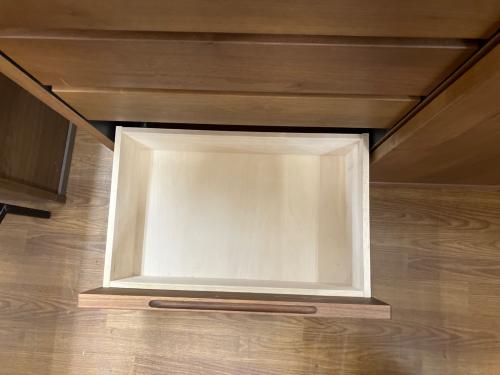 岡家具 (オカカグ) カップボード ブラウン オフタイム