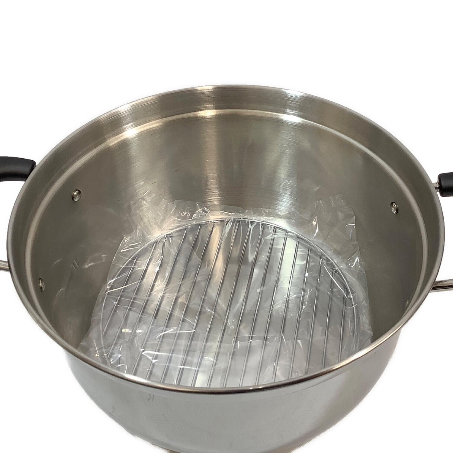 アイ・クック鍋　ルシエ2 　新品未使用 未使用 アイ・クック鍋 ルシエ2 日本製 22cm レシピ本付