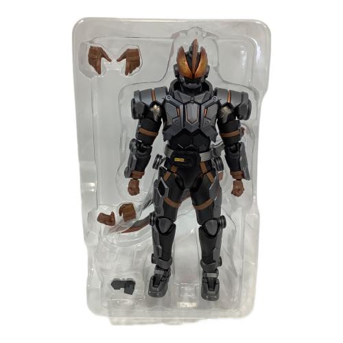 仮面ライダーバスター 仮面ライダー 玄武神話フィギュア
