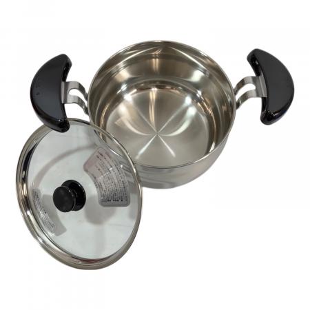 未使用品　THERMOS 真空保温調理器 シャトルシェフ　KBK-3001 THERMOS (サーモス) 真空保温調理器シャトルシェフ KBK-3001 レッド