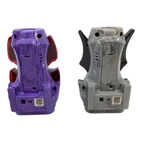 仮面ライダーリバイス (カメンライダーリバイス) DXジャイアントスパイダーバイスタンプ&メガバットバイスタンプ 仮面ライダー