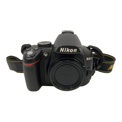Nikon (ニコン) デジタル一眼レフカメラ D3000 ダブルズームキット