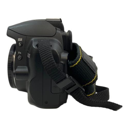 Nikon (ニコン) デジタル一眼レフカメラ D3000 ダブルズームキット