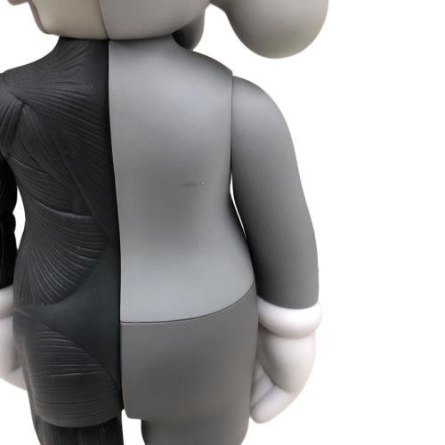 KAWS (カウズ) オープンエディション2016 フィギュア｜トレファクONLINE