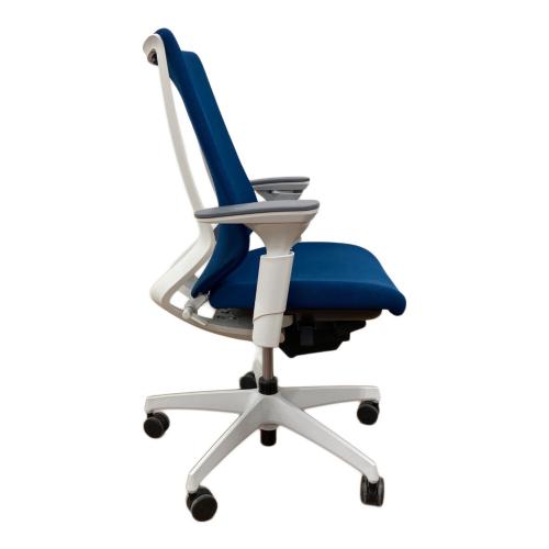 KOKUYO (コクヨ) ワークチェアー ブルー×ホワイト DUORA