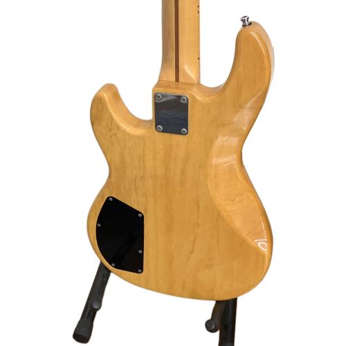 G&L (ジーアンドエル) Tribute Custom エレキベース L-2000 Slim Neck