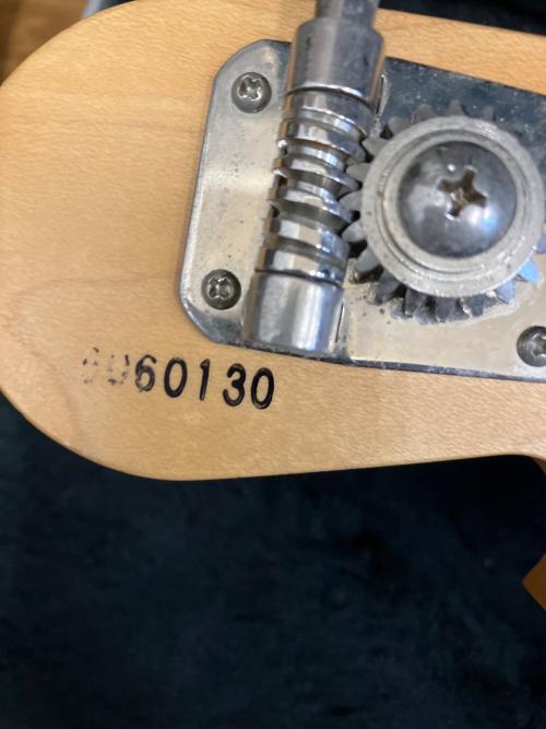 G&L (ジーアンドエル) Tribute Custom エレキベース L-2000 Slim Neck