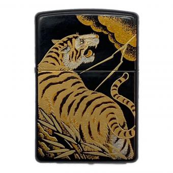 ZIPPO (ジッポ) オイルライター 2005年製 蒔絵ZIPPO/虎 USA製