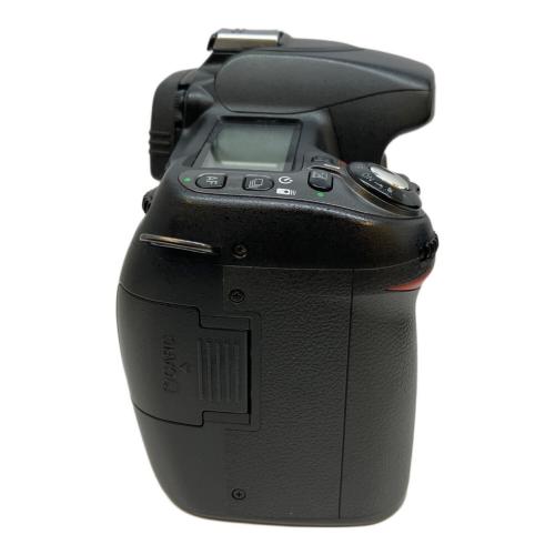 Nikon (ニコン) デジタル一眼レフカメラ D80 AF-S DX18-135G