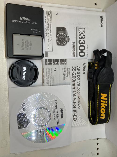 Nikon (ニコン) デジタル一眼レフカメラ ダブルズームキット 18-55mm f/3.5-5.6G/55-200mm f/4-5.6G