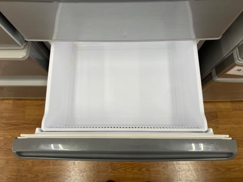 AQUA (アクア) 4ドア冷蔵庫 AQR-361E 2016年製 ヘコミ有、トレイ一点欠品 355L