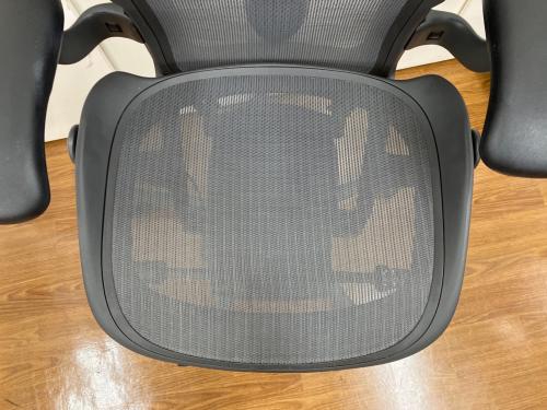 Herman Miller (ハーマンミラー) ワークチェアー アーロンチェア リマスタード グラファイトベース ポスチャーフィットフル装備 60 ブラック