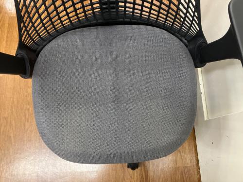Herman Miller (ハーマンミラー) ワークチェアー ブラック×グレー セイルチェア