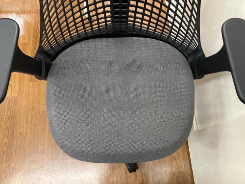 Herman Miller (ハーマンミラー) ワークチェアー ブラック×グレー セイルチェア