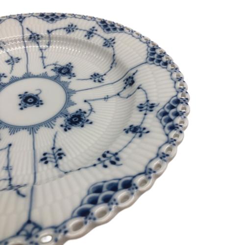 ROYAL COPENHAGEN (ロイヤル・コペンハーゲン) プレート 25cm ブルーフルーテッド・フルレース