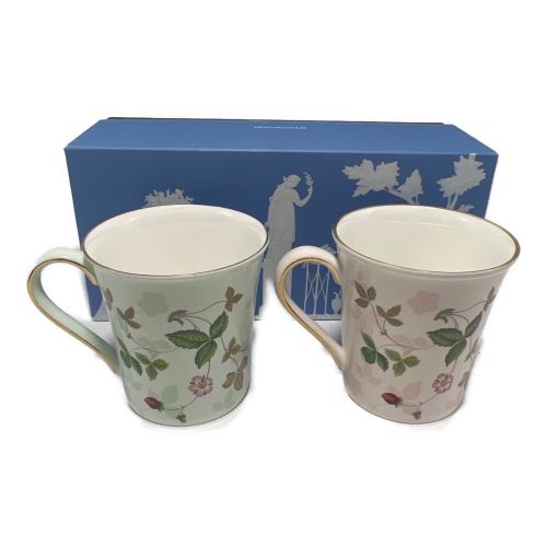 Wedgwood (ウェッジウッド) ペアマグカップ ワイルドストロベリー