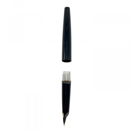 MONTBLANC (モンブラン) 万年筆 ブラック×ゴールド｜トレファクONLINE