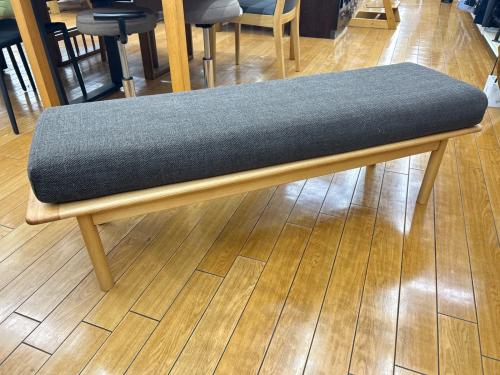 ニトリ ベンチ グレー 毛玉有 オークエスト 幅130cm