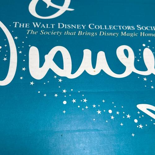 DISNEY (ディズニー) フィギュリン WDCC 箱/コイン/ピンバッチ付 2003年WDCSメンバーズギフト ジミニークリケット ピノキオ 1227473