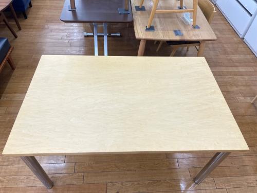 innovator (イノベーター) ダイニングテーブル ナチュラル×シルバー POLAR 幅135cm