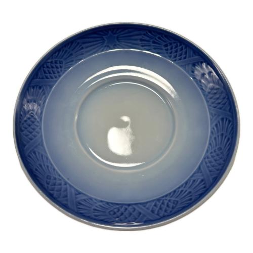 ROYAL COPENHAGEN (ロイヤル・コペンハーゲン) イヤーカップ&ソーサー 1981