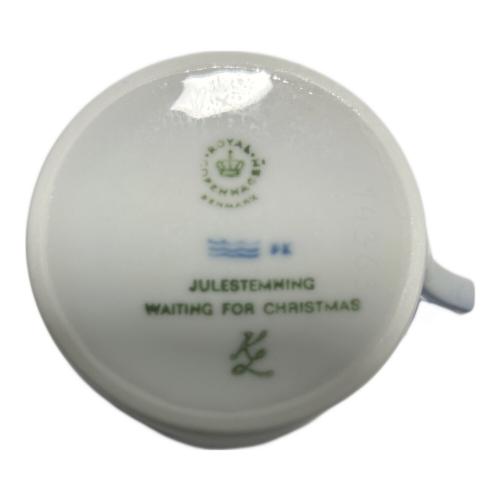 ROYAL COPENHAGEN (ロイヤル・コペンハーゲン) イヤーカップ&ソーサー 1982