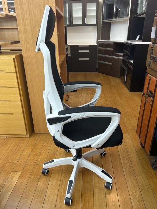 デスクチェア ホワイト×ブラック フットレスト付 1人掛け