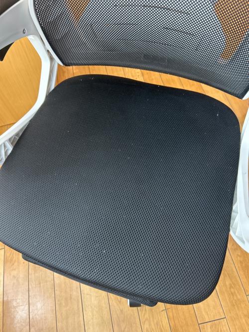 デスクチェア ホワイト×ブラック フットレスト付 1人掛け