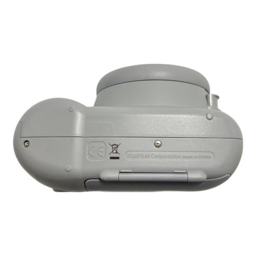 FUJIFILM (フジフィルム) インスタントカメラ 動作確認済 instax mini8+ 乾電池式 -