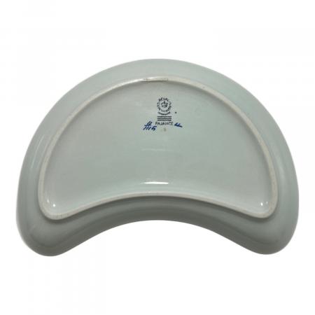 ROYAL COPENHAGEN (ロイヤル・コペンハーゲン) 三日月皿 トランク