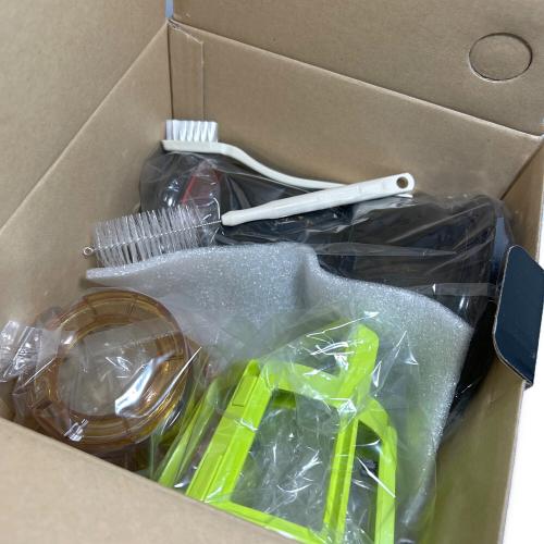 Kuvings ホールスロージューサー JSG-641M