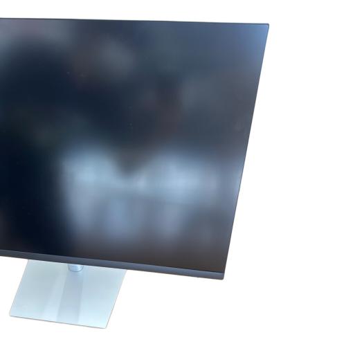 DELL (デル) 液晶モニター プロフェッショナルシリーズ/sRGBカバー率99% P3222QE/ 31.5インチ IPS方式 4K(3840x2160) 1000:1 -