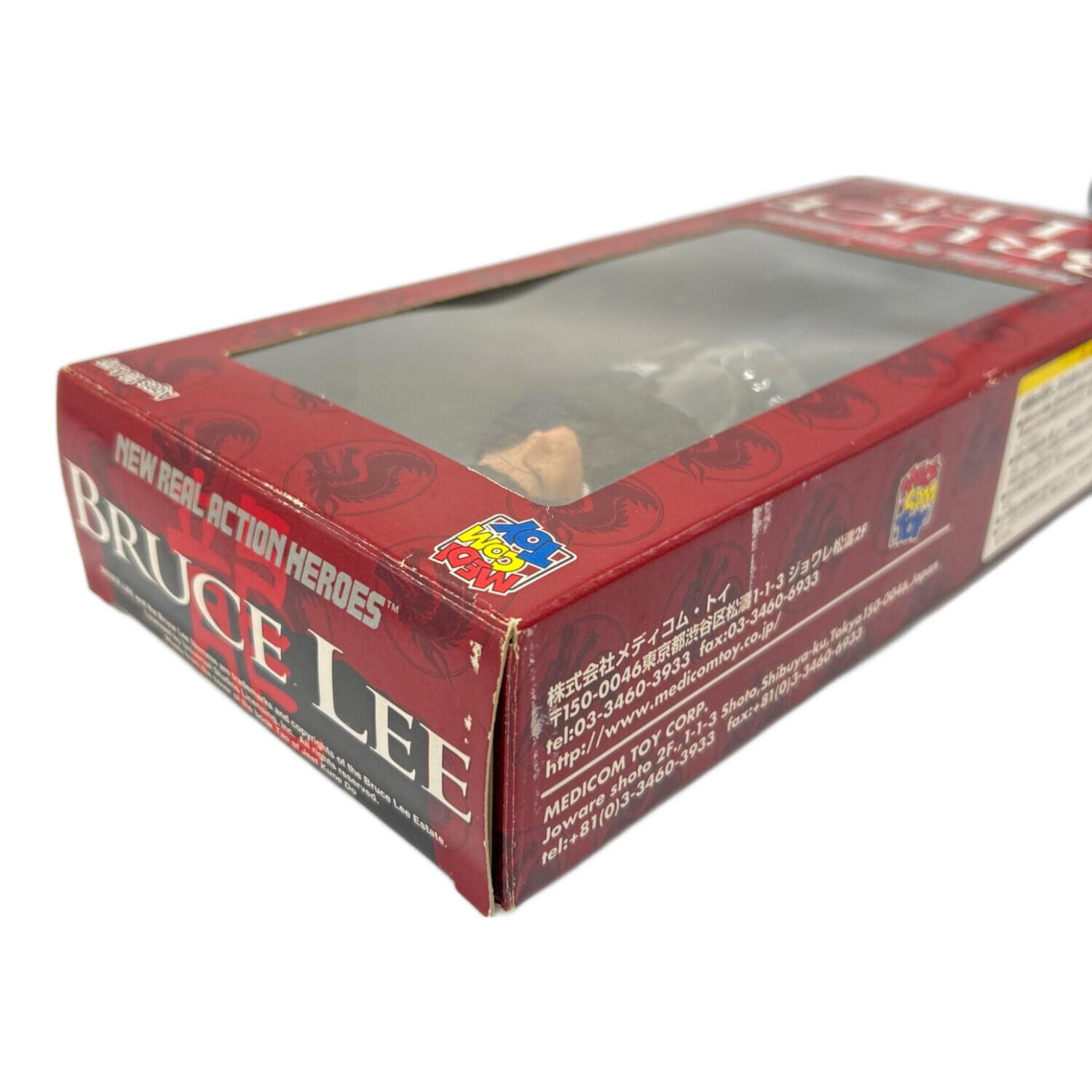 ブルース・リー　メディコム・トイ　 ゼンマイ　フィギュア 　箱ありヌンチャク付き ブルース・リー メディコム・トイ ゼンマイ フィギュア 箱あり