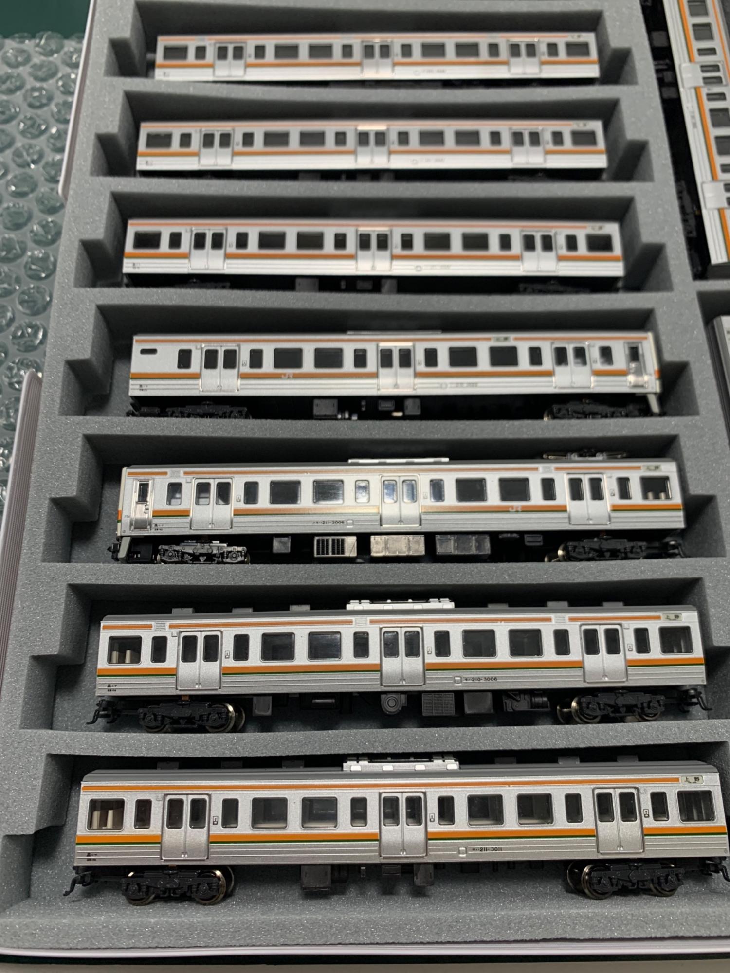 KATO (カトー) Nゲージ 10両セット 211系 3000番台｜トレファクONLINE