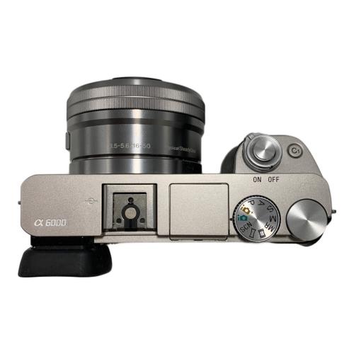 SONY (ソニー) デジタル一眼レフカメラ ILCE-6000 ダブルズームレンズキット α6000 キズ有