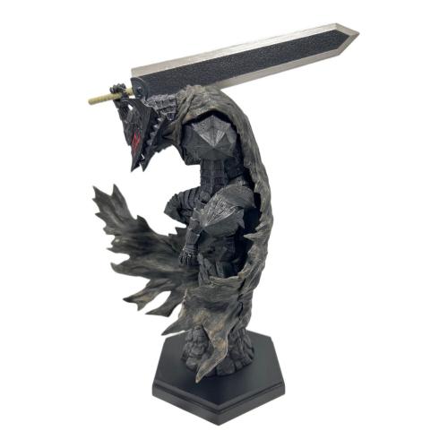 フィギュア ベルセルク ガッツ 狂戦士の甲冑