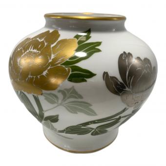大倉陶園 (オオクラトウエン) 花瓶 金銀彩牡丹