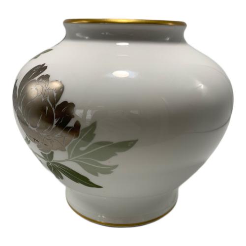 大倉陶園 (オオクラトウエン) 花瓶 金銀彩牡丹