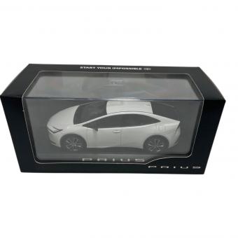 TOYOTA (トヨタ) プリウス 1/30 ミニカー ダイキャスト製