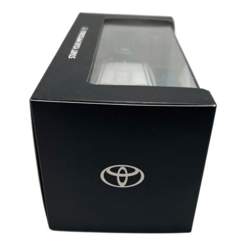 TOYOTA (トヨタ) プリウス 1/30 ミニカー ダイキャスト製