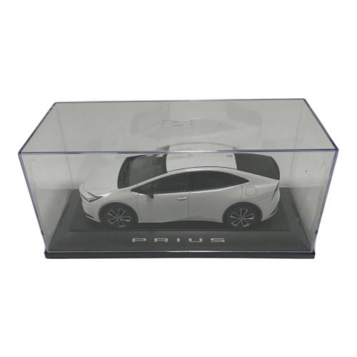 TOYOTA (トヨタ) プリウス 1/30 ミニカー ダイキャスト製