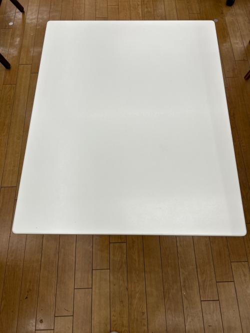 Vitra (ヴィトラ) ダイニングテーブル 404 ホワイト Bistro