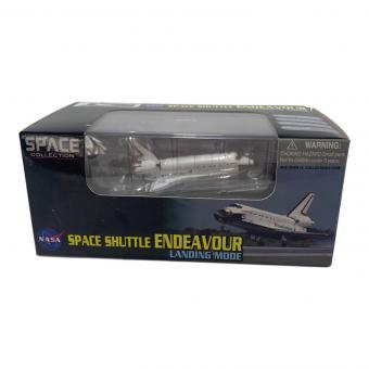 SPACE COLLECTION NASA SPACE SHUTTLE ENDEAVOUR LANDING MODE 1/400