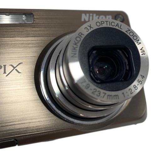 Nikon (ニコン) コンパクトデジタルカメラ S700