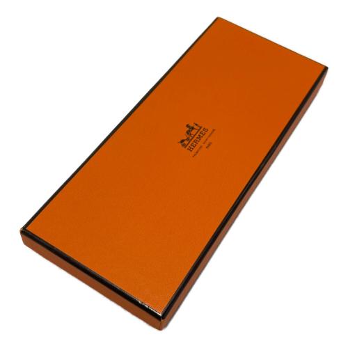 HERMES (エルメス) ベビー ハンドタオル CARRE DADA（カレ ダダ）箱付